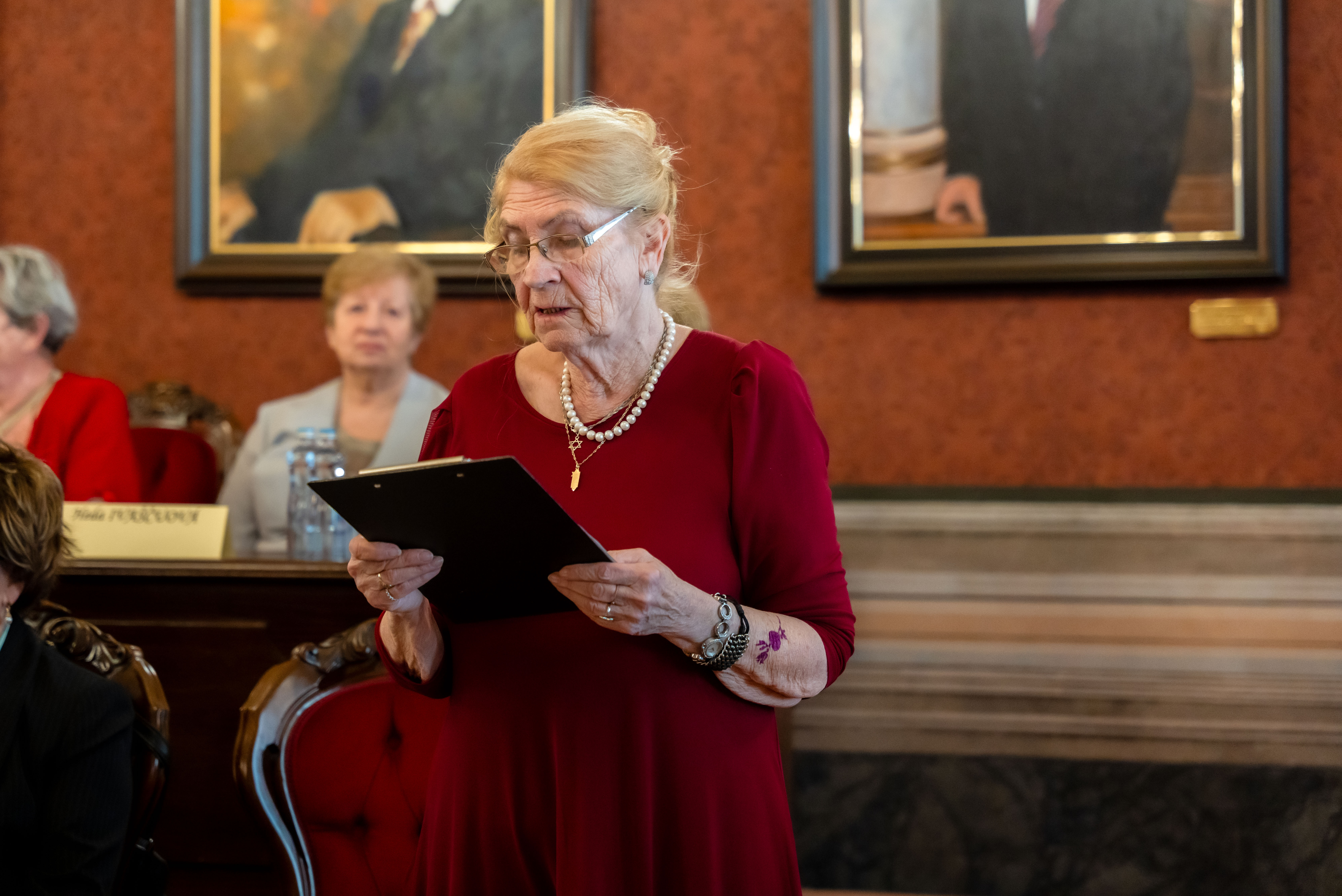 Prijatie zdruzenia zidovskych zien ESTER-1-8